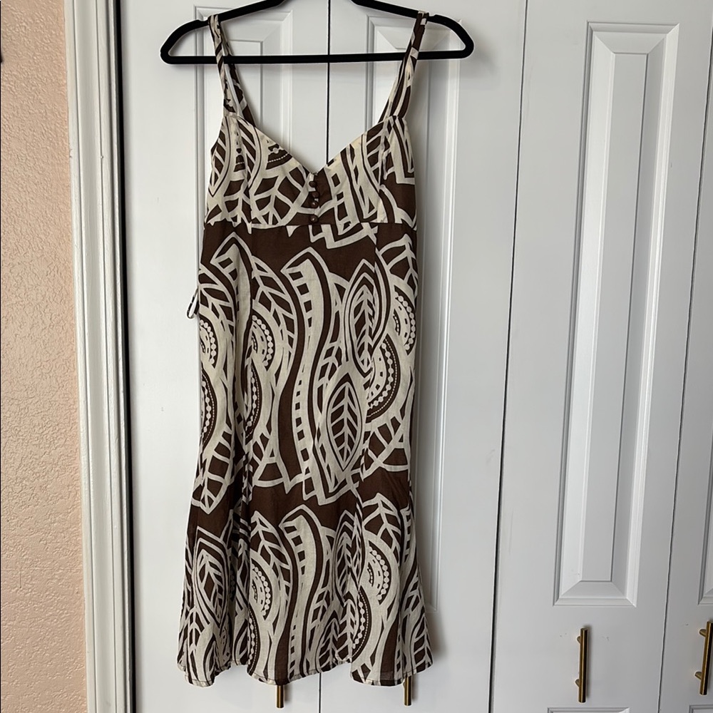 Stylish Brown and Cream Leaf Dress
